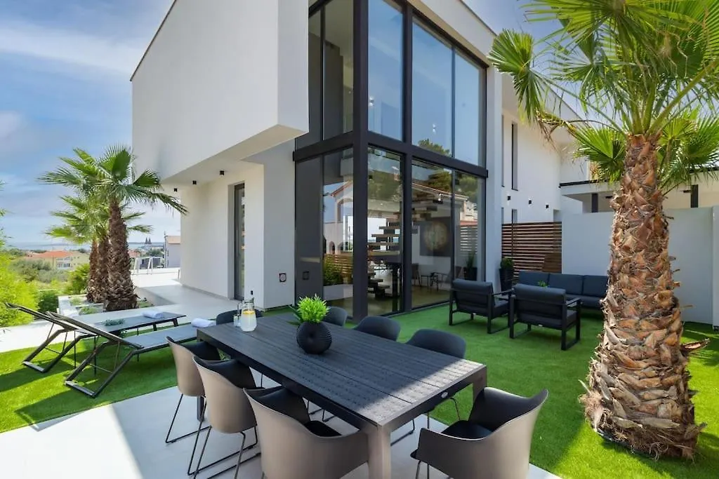 Taboo Villa & Spa Medulin - 42 M2 Pool & Wellness