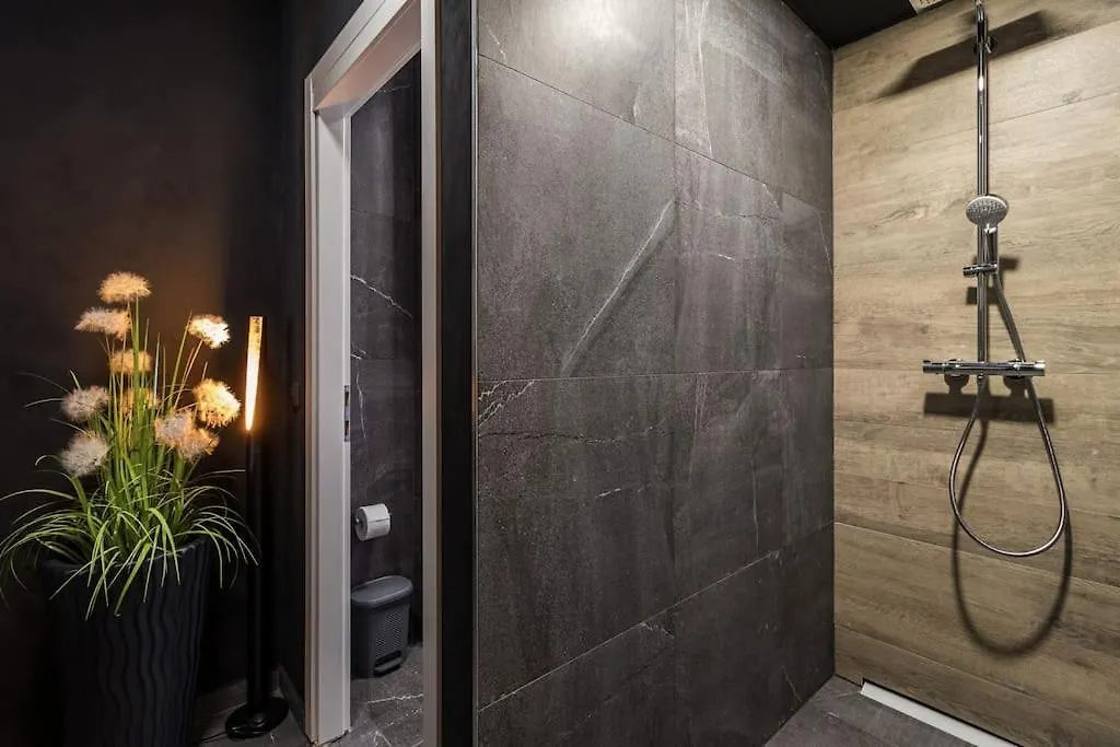 Taboo Villa & Spa Medulin - 42 M2 Pool & Wellness 0*,
