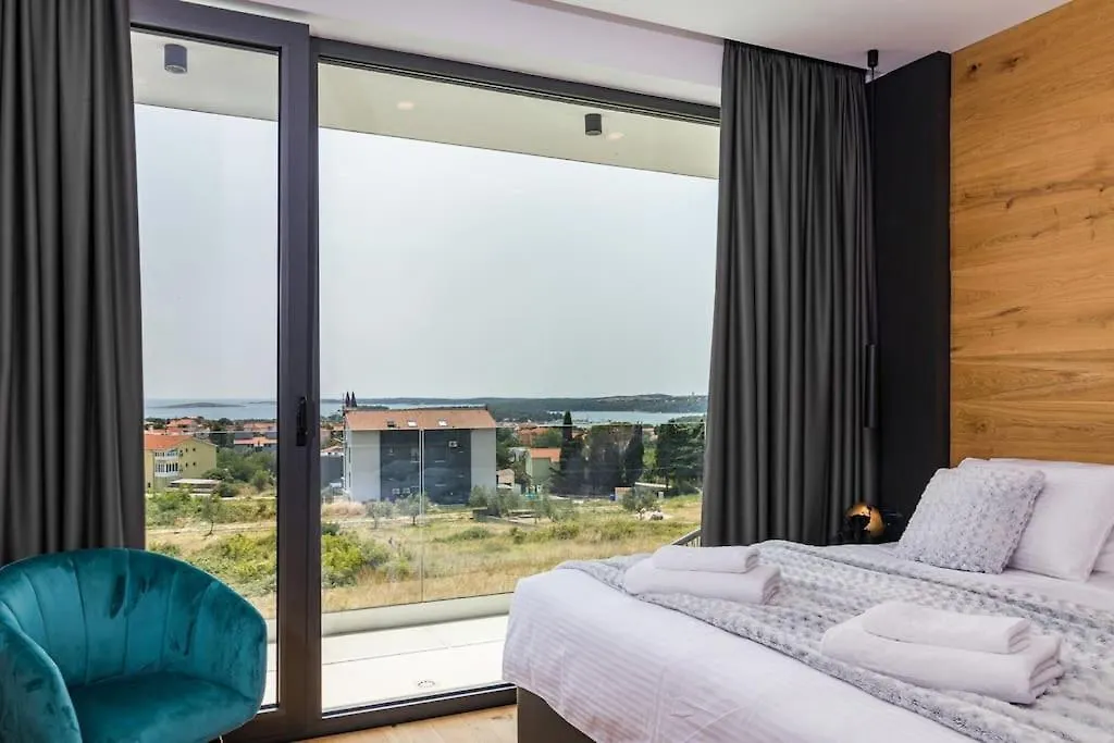 Taboo Villa & Spa Medulin - 42 M2 Pool & Wellness 0*,