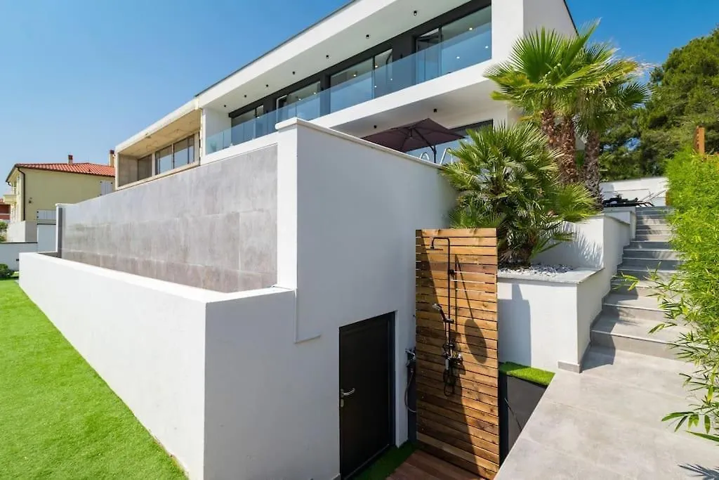 Taboo Villa & Spa Medulin - 42 M2 Pool & Wellness